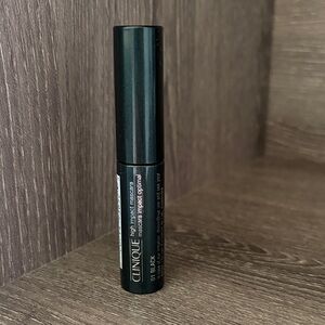 ❤️$3 NWT Clinique High Impact Mascara in Black 3.5ml